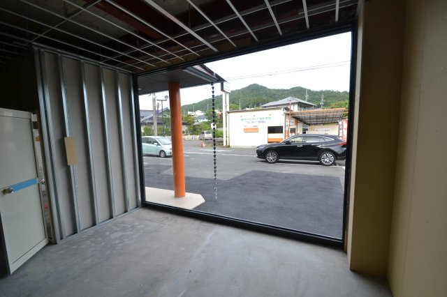 【内装】 | 八幡東店舗