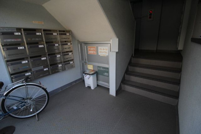 【エントランス】 | メゾン琵琶