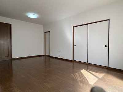 【居間・リビング】 | グレース小森野