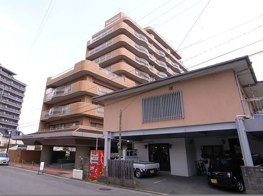 ライオンズマンション久留米プラザ【キャッシュバック対象物件】の外観|外はこのようになっています