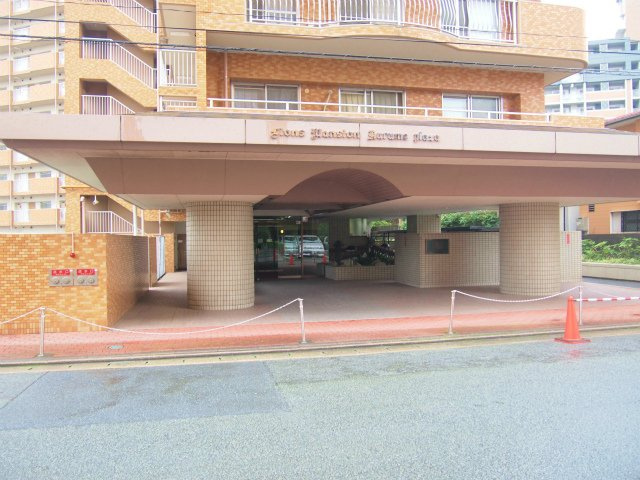 ライオンズマンション久留米プラザ【キャッシュバック対象物件】のエントランス|エントランスです