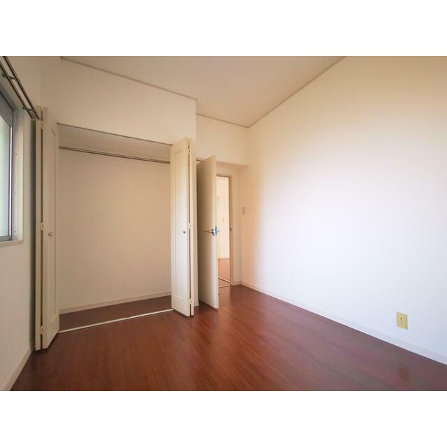 ライオンズマンション久留米プラザ【キャッシュバック対象物件】の寝室|落ち着いて過ごせるお部屋なので、寝室にいかがでしょうか