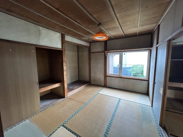 ◎釧路市駒場町　中古住宅の和室|1F　6帖-2　2023/6撮影