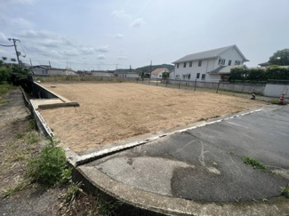 【外観】 | 前面道路塗装部分切り下げ解体を行いますので進入可能となります