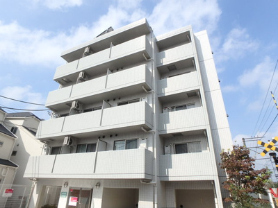 ★安心のオートロック付きシングル向けマンション★