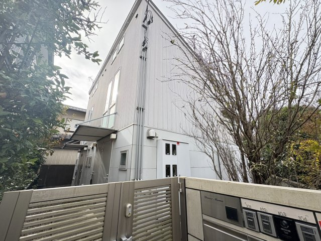 Douce　Mama【ドゥース　ママ】