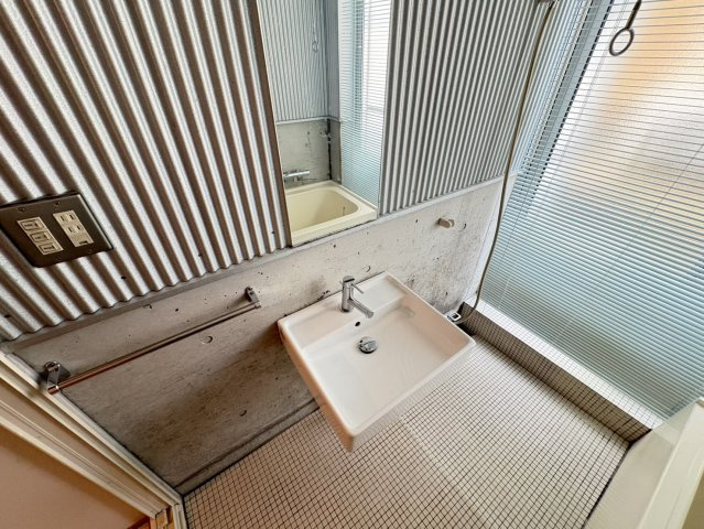 Douce　Mama【ドゥース　ママ】の洗面所