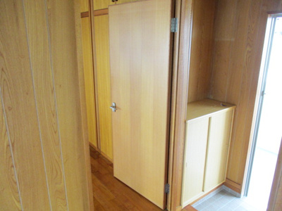 【洋室】 | コーポレインボー