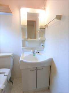 【洗面所】 | グランディパレス　Ｄ