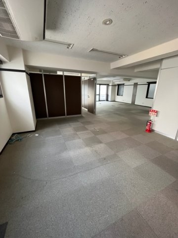 小田中ビルの内装