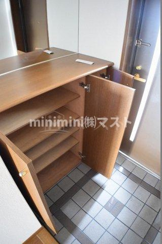 グランソレイユ日本橋の玄関