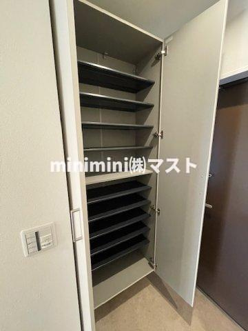 フロンティアタワー難波EASTの収納
