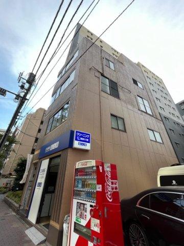 小柴ビルの外観