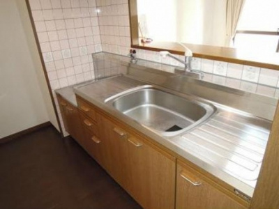 【キッチン】 | エバンタイユ | キッチンでお料理をお楽しみください