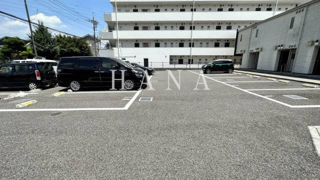 ことぶきⅡの駐車場