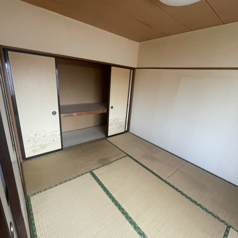 森口ビル（小橋内）の収納