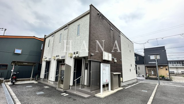 クレイノラルーチェ河辺の外観