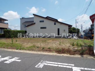 【外観】 | 南西側道路から撮影しています。