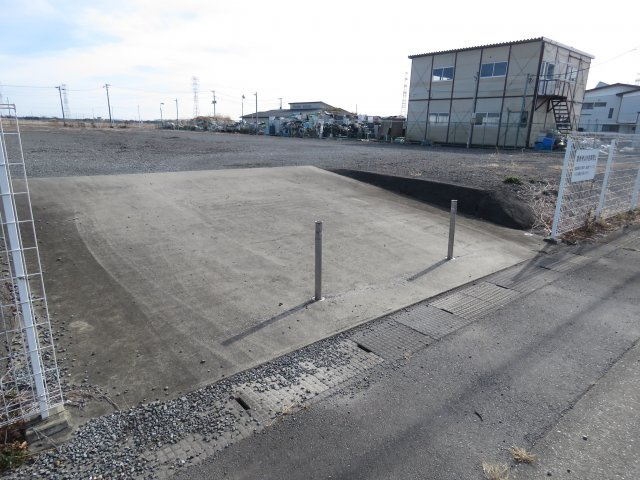 川島町上八ツ林貸地の外観