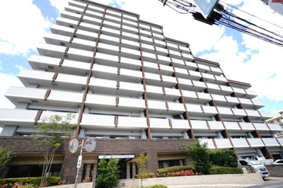 【外観】 | 【上質リノベ】リュクスガーデン船越南 | 現地（2023年9月6日12：00頃）撮影