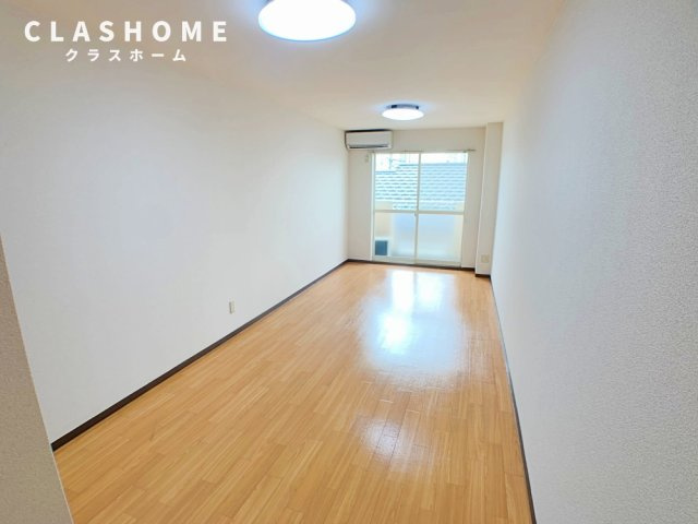 クリーンハイツ安井Ⅲ　　　刈谷市近郊の賃貸はクラスホームの居間・リビング|同物件の別部屋になります。