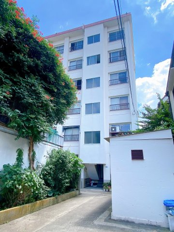 高田馬場第2ローヤルコーポの外観