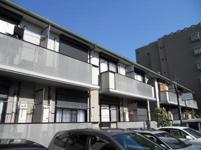 ヴィヴィセレサ壱番館の外観