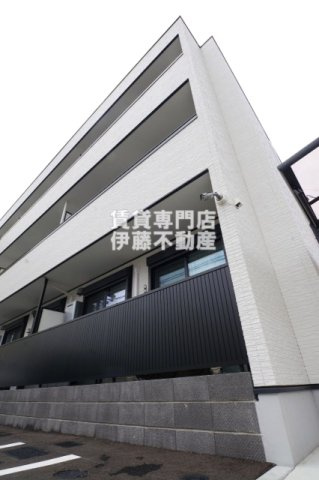 シェール ブランの外観