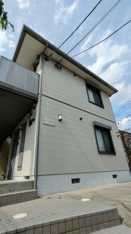 ヴィラ坂本の外観