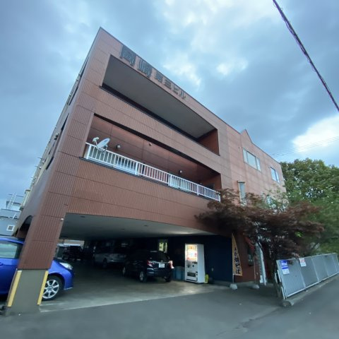 岡崎第三ビルの外観|外観もきれいです