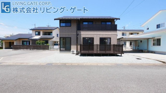 【周辺】 | 南西角地の陽当たり良好な区画。敷地全体にたっぷりの陽射しが降り注ぎます。