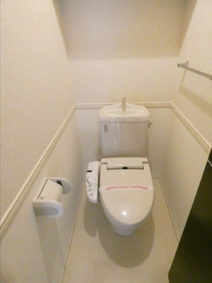 【トイレ】 | ボナール | 清潔感のあるトイレです