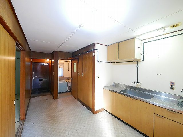 西栄マンション