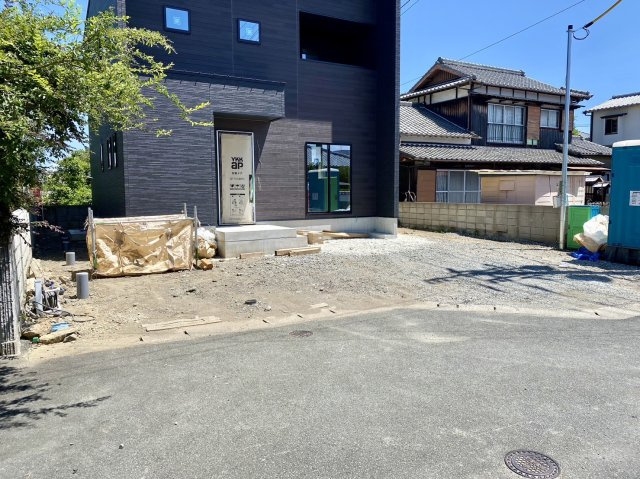 柳川市隅町の新築一戸建の駐車場