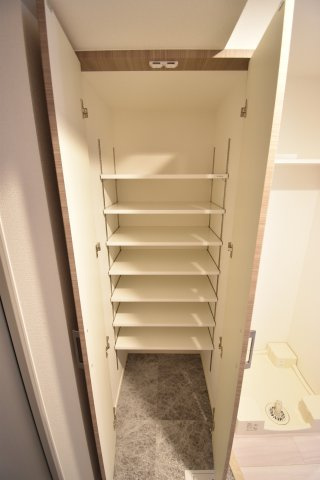 ラヴィータ難波元町の収納