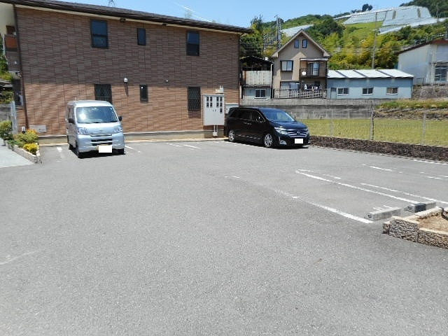 ベラビスタの駐車場