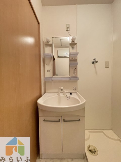 【独立洗面台】 | Schlosse Fuji III