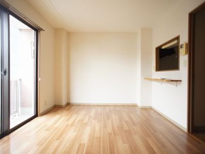 【寝室】 | ＲａｎｄＲ(アールアンドアール) | 日当たり良好です♪