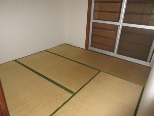 新見荘の和室