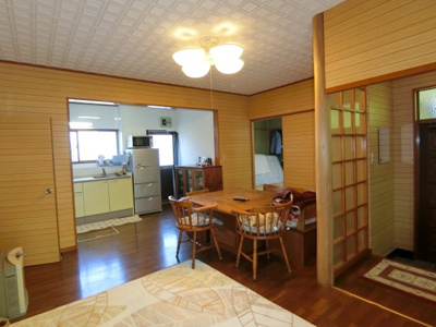 【居間・リビング】 | 南箱根ダイヤランド　売別荘