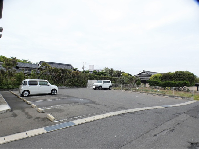 【駐車場】 | ヒルズビュー