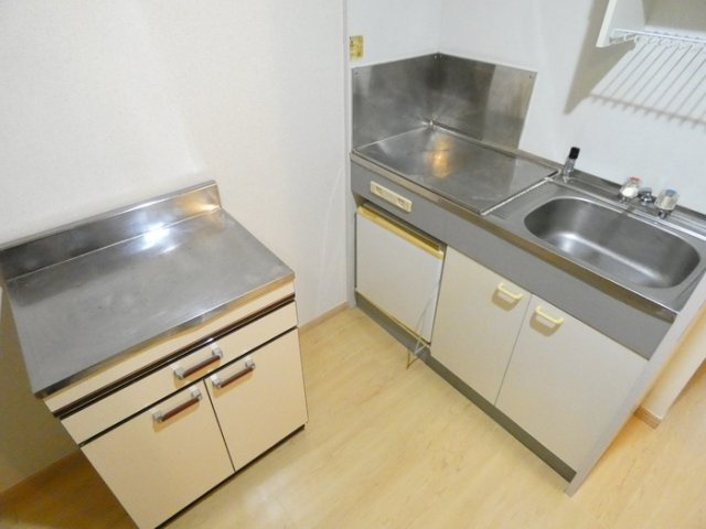【キッチン】 | マンション杏明館 | お料理しやすいキッチンです