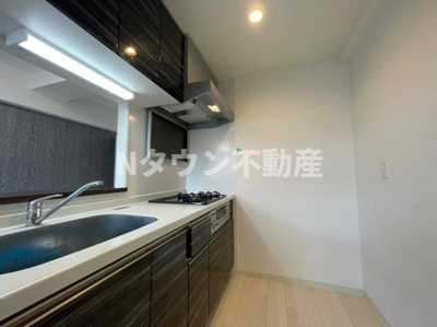 【キッチン】 | 古出来エンブルコート(旧GRANDUKE古出来) | きれいなキッチンです