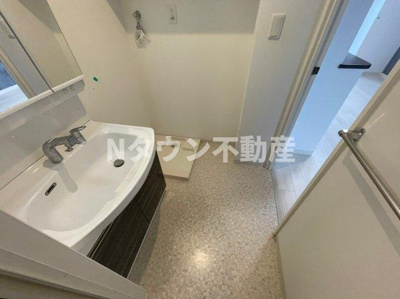 【洗面所】 | 古出来エンブルコート(旧GRANDUKE古出来) | 脱衣スペースもあります