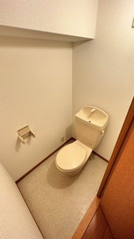 レオパレス小川のトイレ