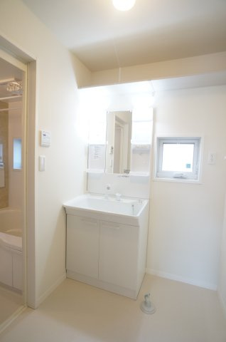 ケイズ本八幡の独立洗面台|独立洗面台はマストアイテム♪