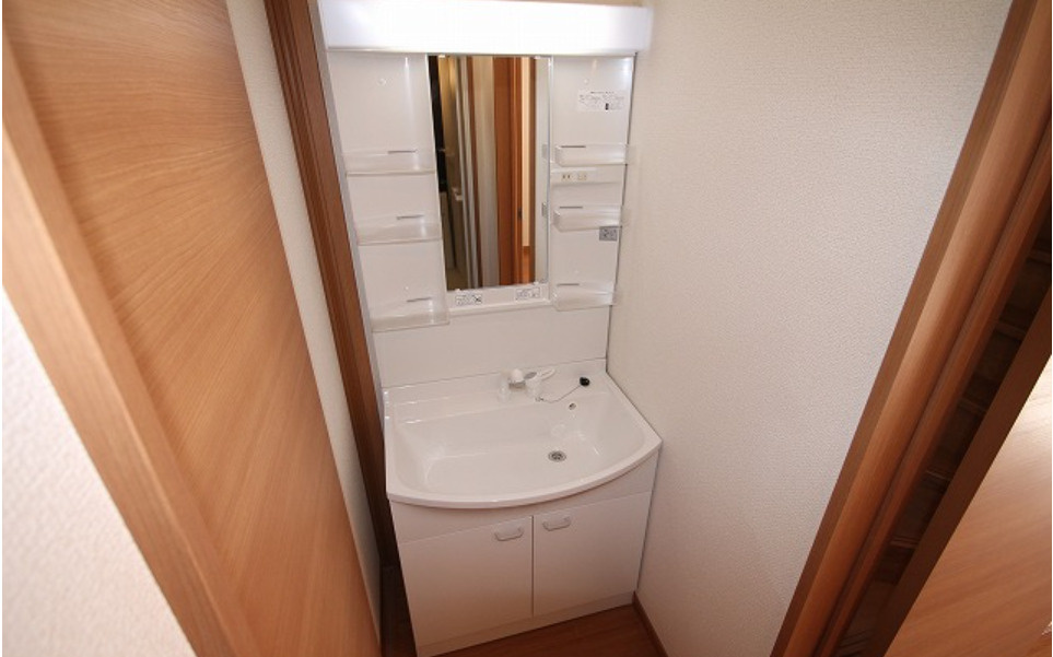 フェニックス輝の独立洗面台