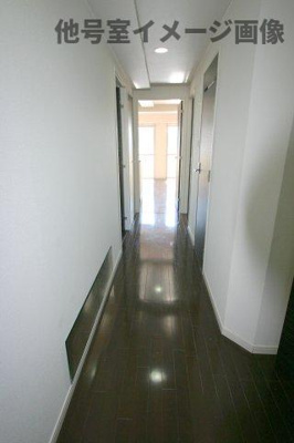 【ロビー】 | デイグラン緑丘