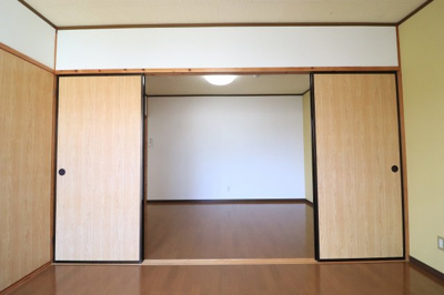 【洋室】 | ファミールハルカ