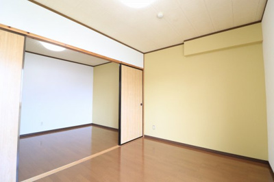 【洋室】 | ファミールハルカ